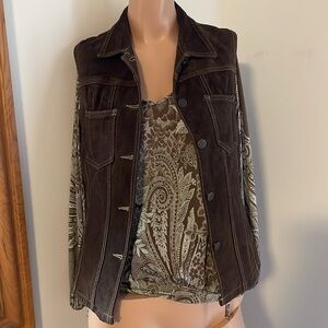 ☮️ 19” PTP - washable Scott’s Suede snap vest vintage